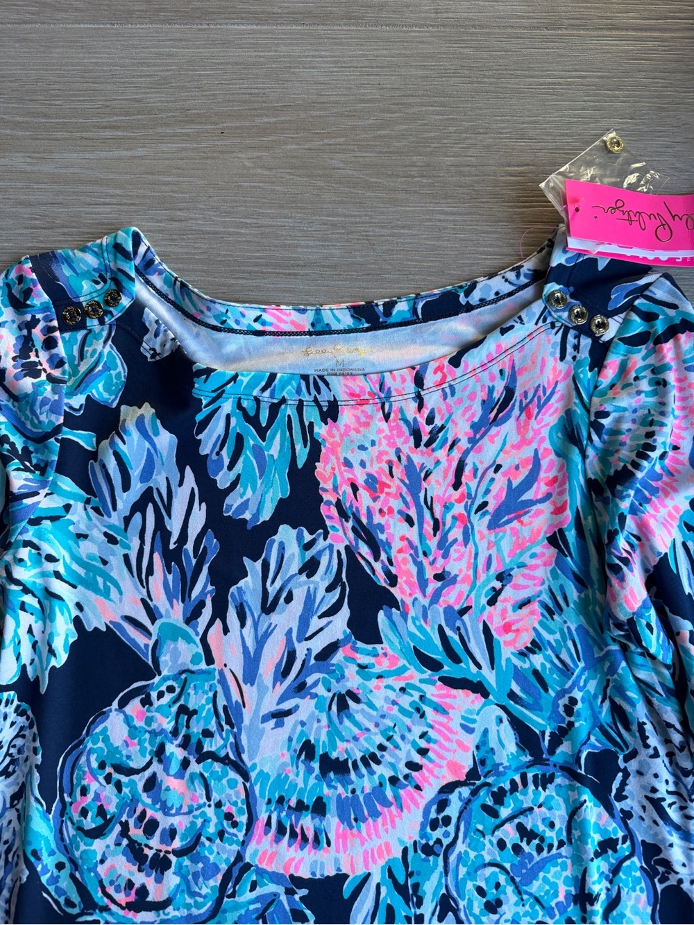 Lilly Pulitzer UPF50+ Sophie Dress with Bright Floral Print - Picture 6 of 11